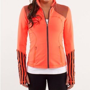 Lululemon Forme Jacket, Size 8